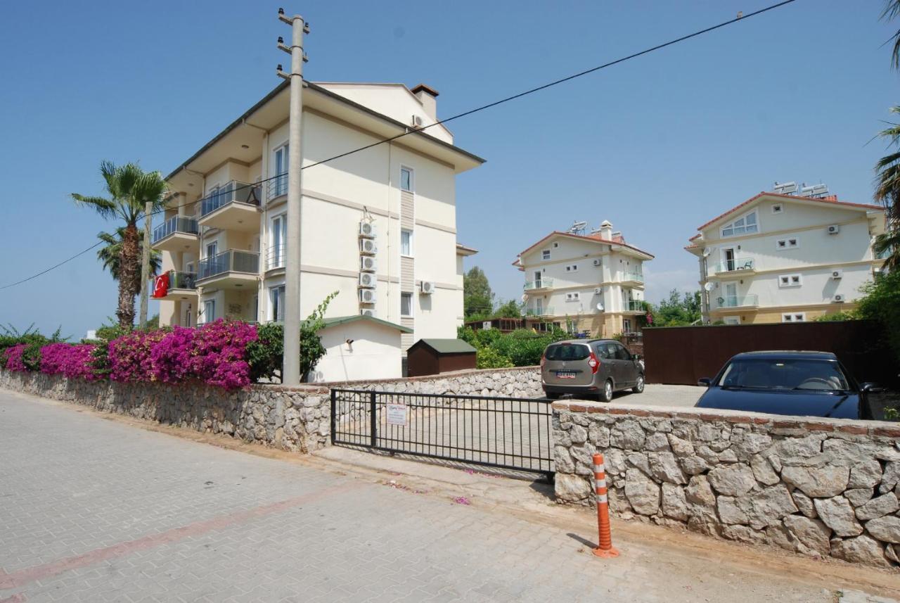Saros Apartments Calis Beach 费特希耶 外观 照片