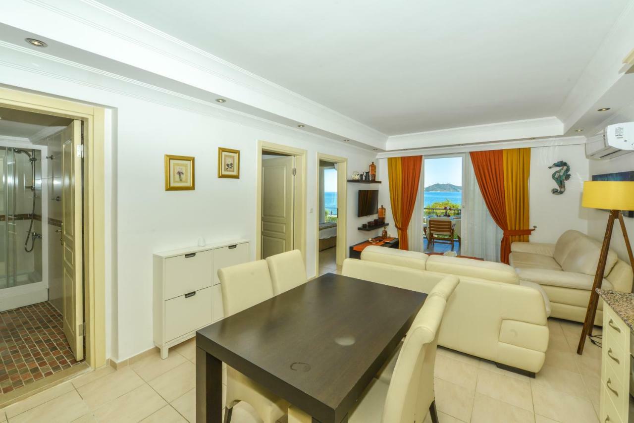 Saros Apartments Calis Beach 费特希耶 外观 照片