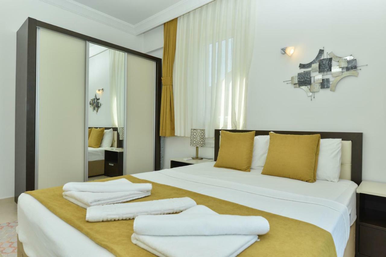 Saros Apartments Calis Beach 费特希耶 外观 照片